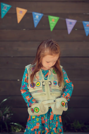 Wonder Club Explorer Adventure Vest & Merit Patches